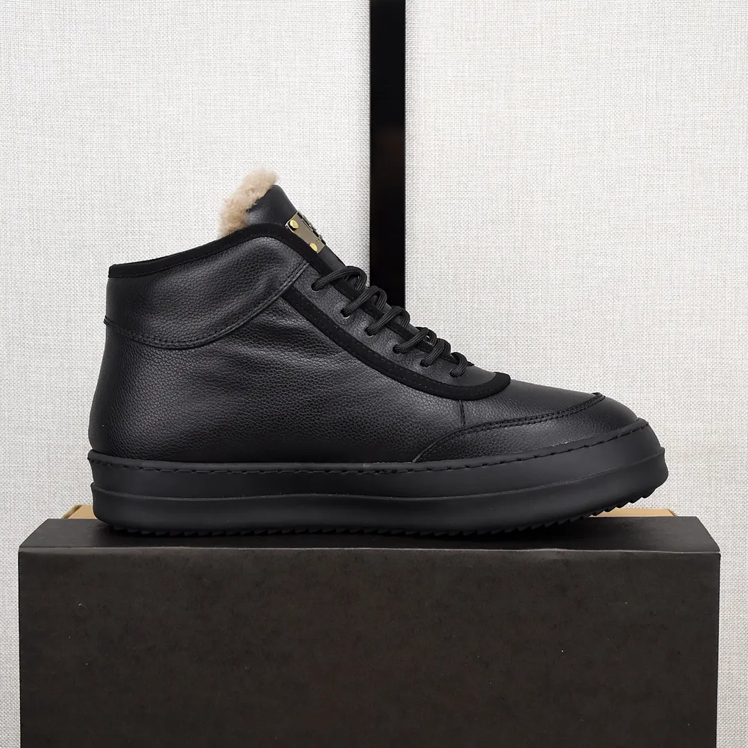 PP520🛜🛜🛜【ugg】The upper is made of waterproof nubuck, real wool lining, and non-slip rubber sole. Warm and comfortable, a must-have in winter! Men's size 38-44 (custom-made size 45 is non-refundable).